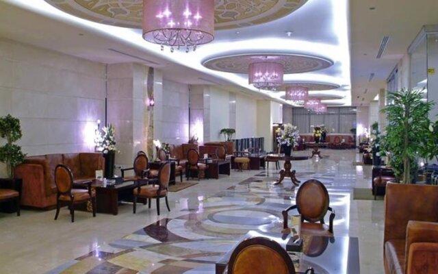 Dar Al Eiman Royal Hotel 2