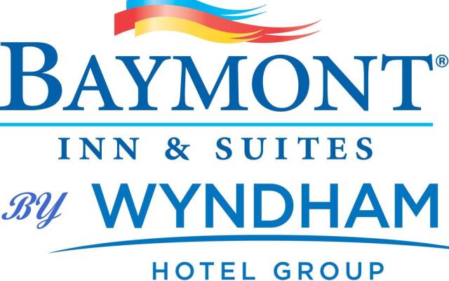 Baymont Inn & Suites by Wyndham Montreal Airport 0