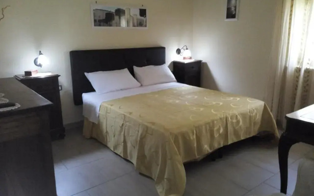 Отель B&B A Casa Di Nonna Фонди комната для гостей