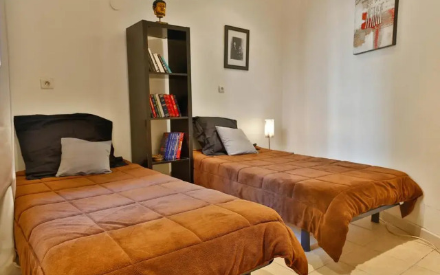Отель Lofts Duplex et Triplex Vieux Port Cannes Франция, Канны - отзывы, цены и фото номеров - забронировать отель Lofts Duplex et Triplex Vieux Port Cannes онлайн комната для гостей