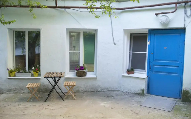 La Grange Hostel вид на фасад