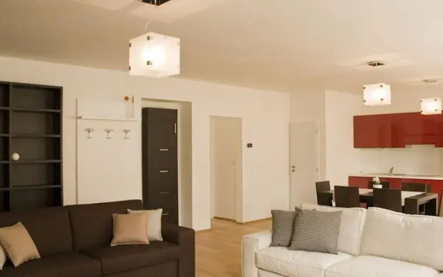 Апартаменты Drtinova Prague Apartments комната для гостей