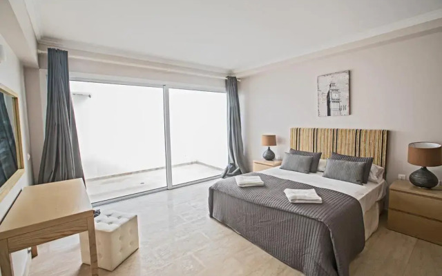 Отель Leana Front Line Villa Кипр, Протарас - отзывы, цены и фото номеров - забронировать отель Leana Front Line Villa онлайн комната для гостей