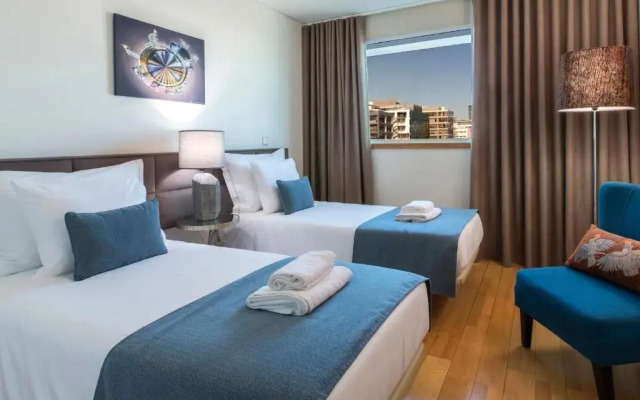 Апартаменты Apt In Lisbon Oriente Duplex Apartments - Parque das Nações комната для гостей