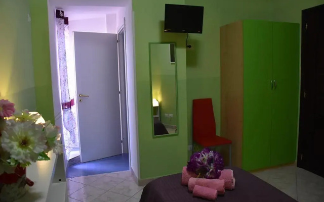Отель B&B La casa di Luigi Джардини Наксос комната для гостей