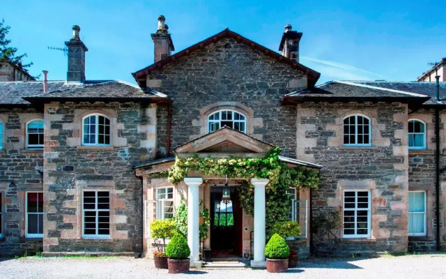 Coul House Hotel вид на фасад