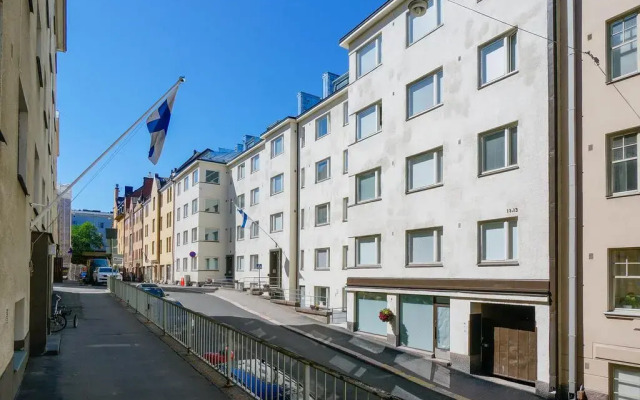 Отель Forenom Serviced Apartments Helsinki Kruununhaka Финляндия, Хельсинки - 2 отзыва об отеле, цены и фото номеров - забронировать отель Forenom Serviced Apartments Helsinki Kruununhaka онлайн вид на фасад