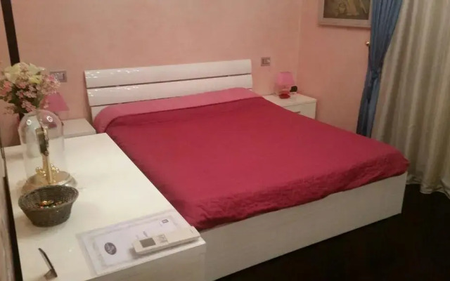 Отель B&B Villa Paradiso Love Леньяно комната для гостей