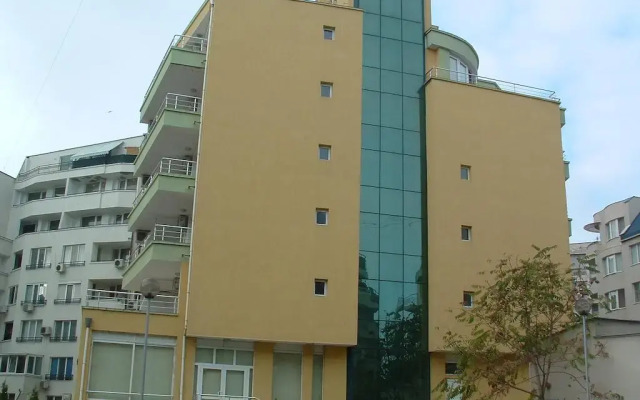 Hotel Sun вид на фасад