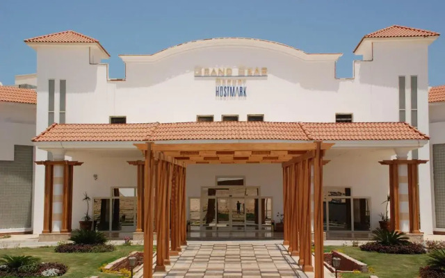 Отель Grand Seas Resort HostMark вид на фасад