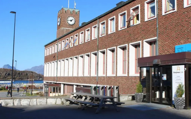 Bodø Hostel вид на фасад