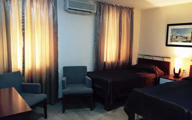 Гостиница Riverside Hotel Казахстан, Атырау - отзывы, цены и фото номеров - забронировать гостиницу Riverside Hotel онлайн комната для гостей
