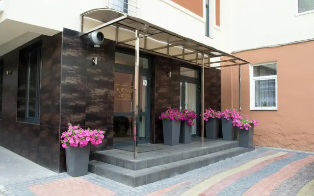 Etude Hotel вид на фасад