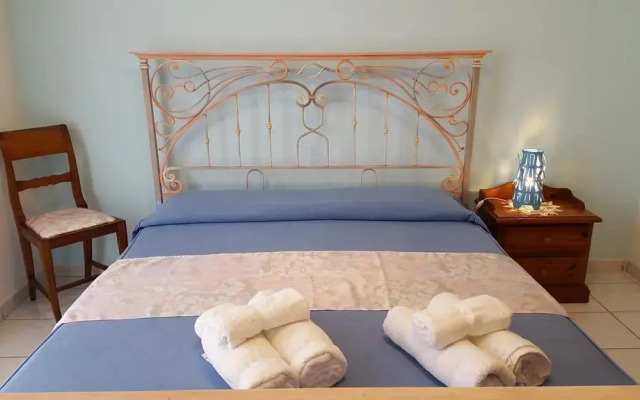 Отель Calipso B&B Чивитанова-Марке комната для гостей