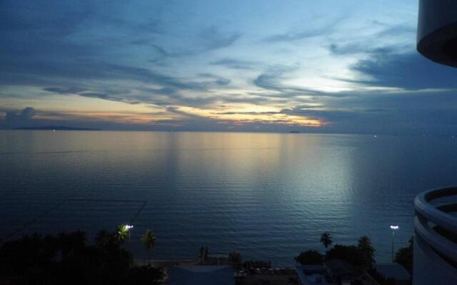 Lumpini Parkbeach Jomtien Sea&Pool View by Dome 2