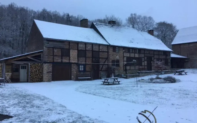 Отель Le Bochetay вид на фасад