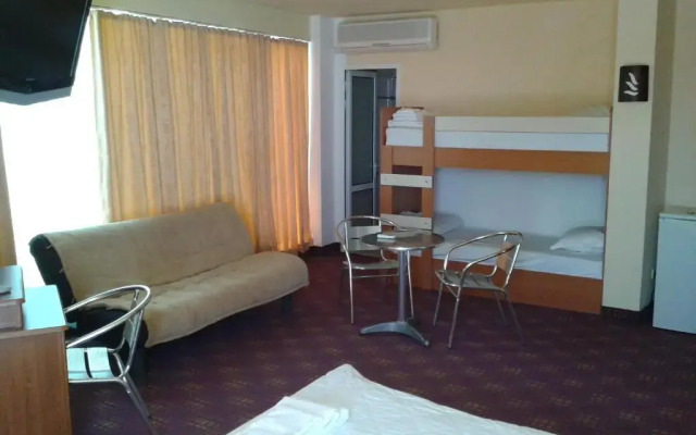 Hotel Elit комната для гостей