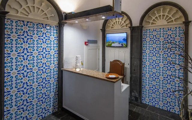 Отель Comercial Azores Guest House Понта-Делгада спа
