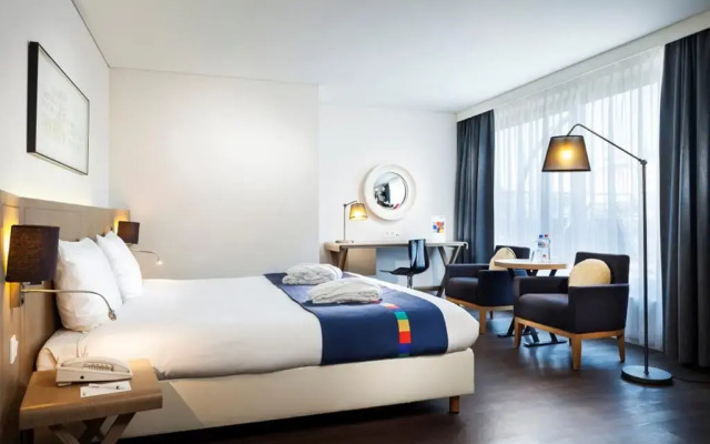 Отель Park Inn By Radisson Antwerpen Антверпен комната для гостей