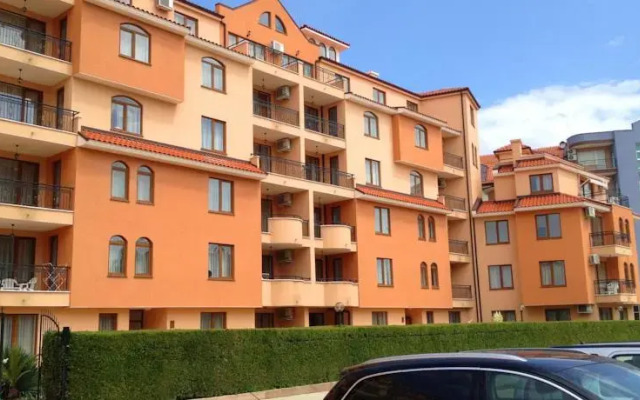 Апартаменты Apartment in Kassandra Complex вид на фасад