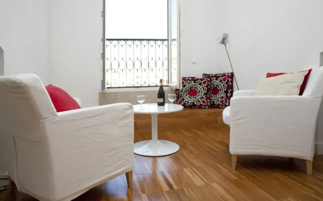 Апартаменты Lisbon Serviced Apartments - Bairro Alto комната для гостей