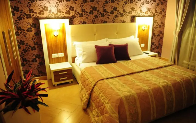 Hotel Gold комната для гостей