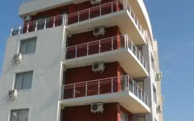 Отель Aparthotel Ruby Болгария, Солнечный берег - отзывы, цены и фото номеров - забронировать отель Aparthotel Ruby онлайн вид на фасад