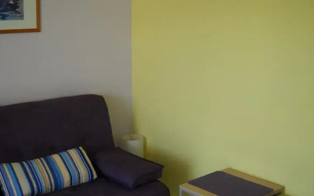 Отель Apartamentos Chillon Испания, Бланес - отзывы, цены и фото номеров - забронировать отель Apartamentos Chillon онлайн комната для гостей