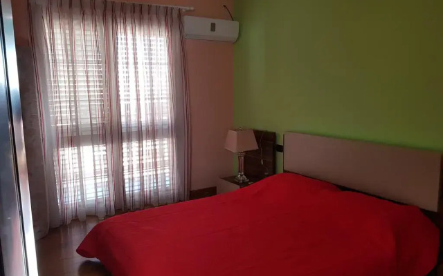 Отель Dhoma Dhe Garsonjere комната для гостей