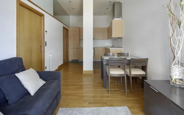Отель Eder 2 Apartment by FeelFree Rentals Испания, Сан-Себастьян - отзывы, цены и фото номеров - забронировать отель Eder 2 Apartment by FeelFree Rentals онлайн комната для гостей