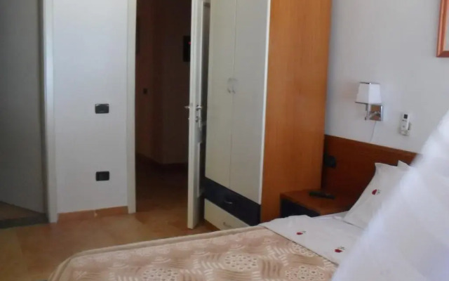 Отель Guesthouse Villa Daniele Голем комната для гостей