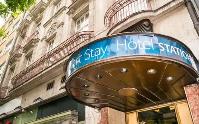 Smart Stay Hotel Station вид на фасад