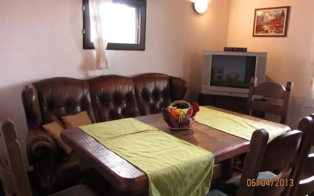 Отель House for Friends Guest House Болгария, Велико Тырново - отзывы, цены и фото номеров - забронировать отель House for Friends Guest House онлайн комната для гостей