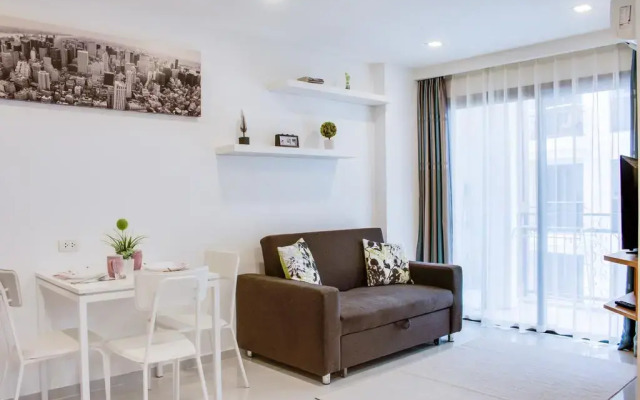 Отель City Garden Pratamnak Condominium By Mr.butler Паттайя комната для гостей