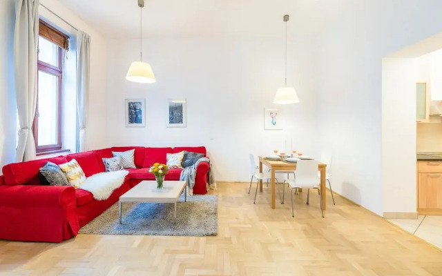 Апартаменты Oasis Apartments - Gozsdu passage комната для гостей