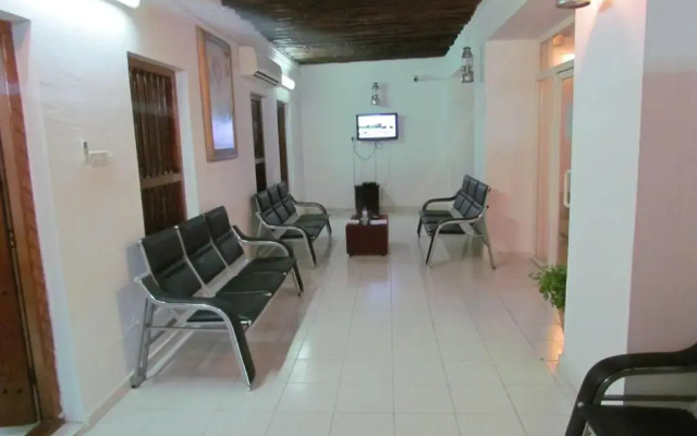 Sharjah Heritage Youth Hostel вид на фасад