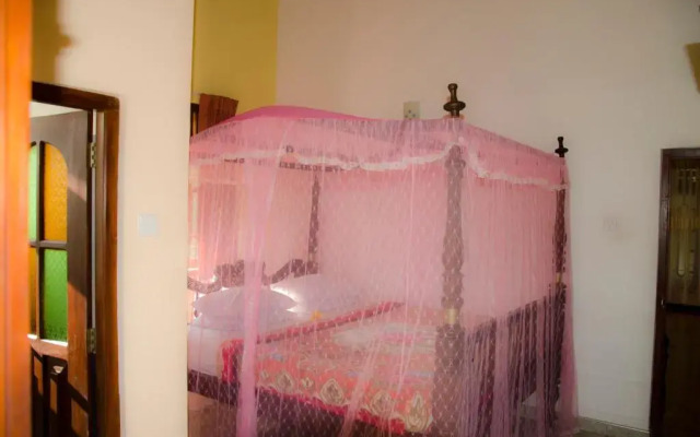 Отель Nikini Homestay комната для гостей