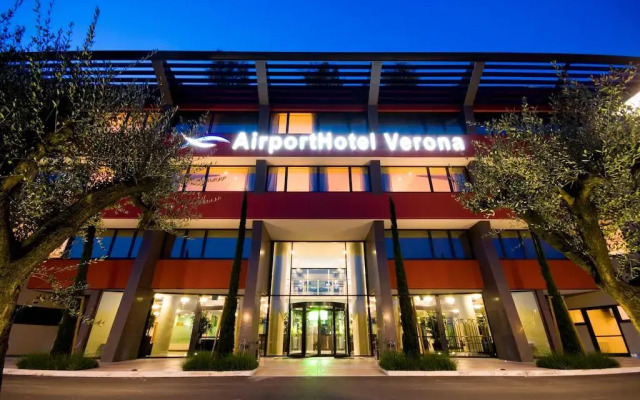 Отель Airporthotel Verona Congress & Relax вид на фасад