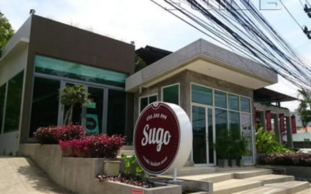 Отель Surin Sabai Condominium вид на фасад