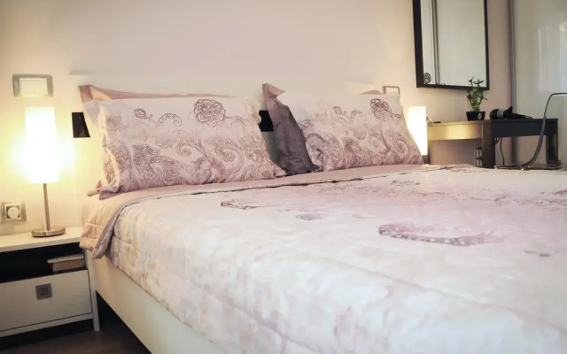 Апартаменты Derelli Deluxe Apartment София комната для гостей