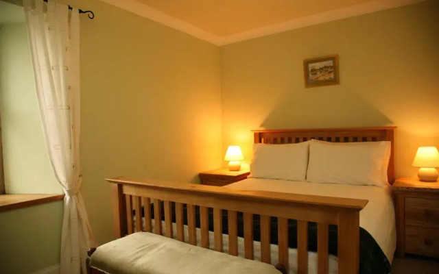 Отель Ballat Smithy Cottage комната для гостей