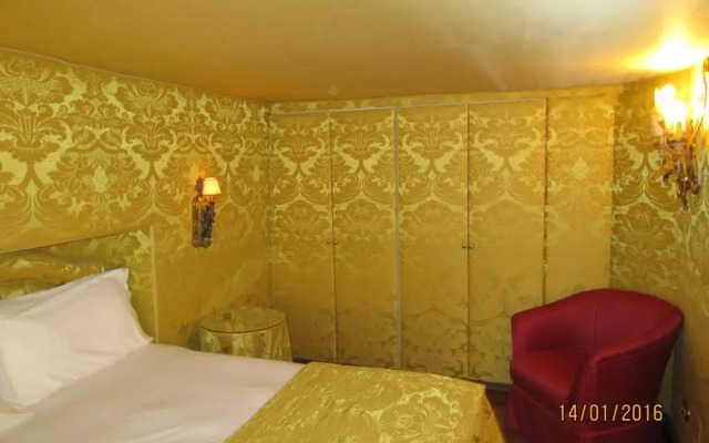 Отель BDB Flats by the Spanish Steps II комната для гостей