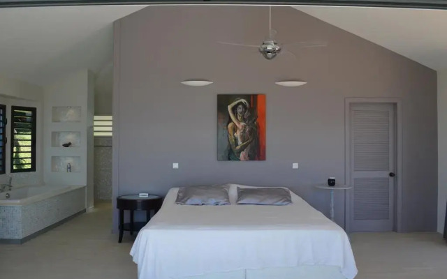 Отель Villa Blue Lagoon by Tahiti Homes комната для гостей