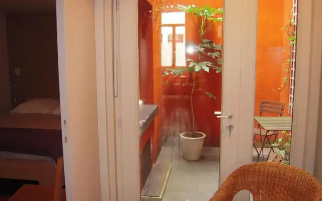 Апартаменты Saint Roch Apartment Брюссель комната для гостей