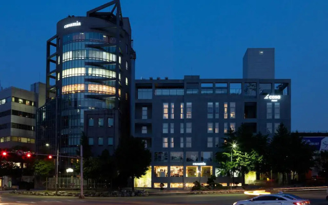 Hotel La Casa Seoul вид на фасад
