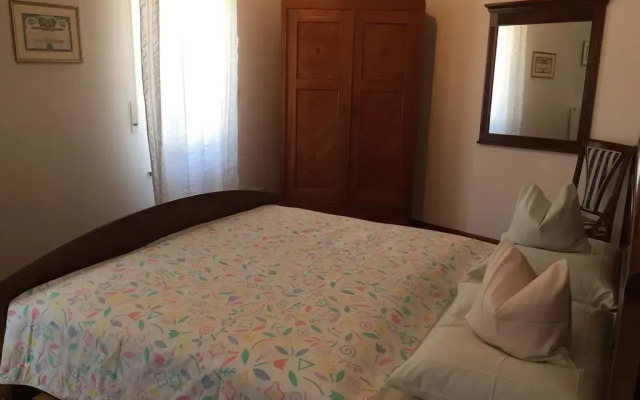 Отель Appartements König Меран комната для гостей