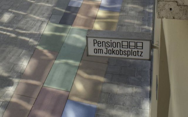 Pension am Jakobsplatz 1