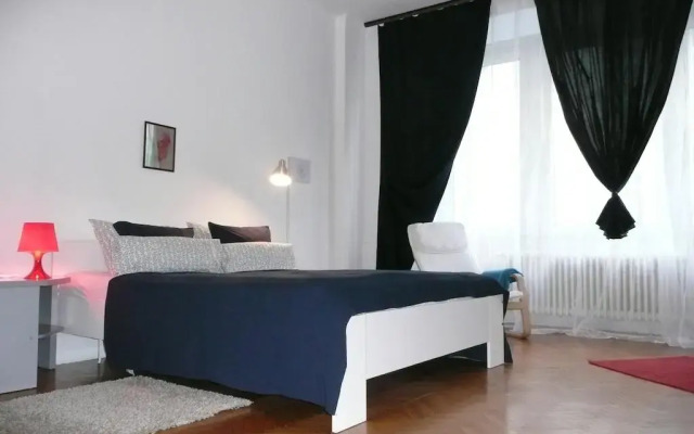 Апартаменты Nozzi 8 Twins Apartments комната для гостей