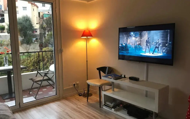 Апартаменты Le Christina-La Madeleine Apartment комната для гостей