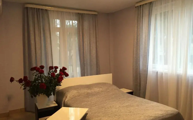 Гостиница Gelendzhik Hotel в Большом Геленджике 1 отзыв об отеле, цены и фото номеров - забронировать гостиницу Gelendzhik Hotel онлайн Большой Геленджик комната для гостей